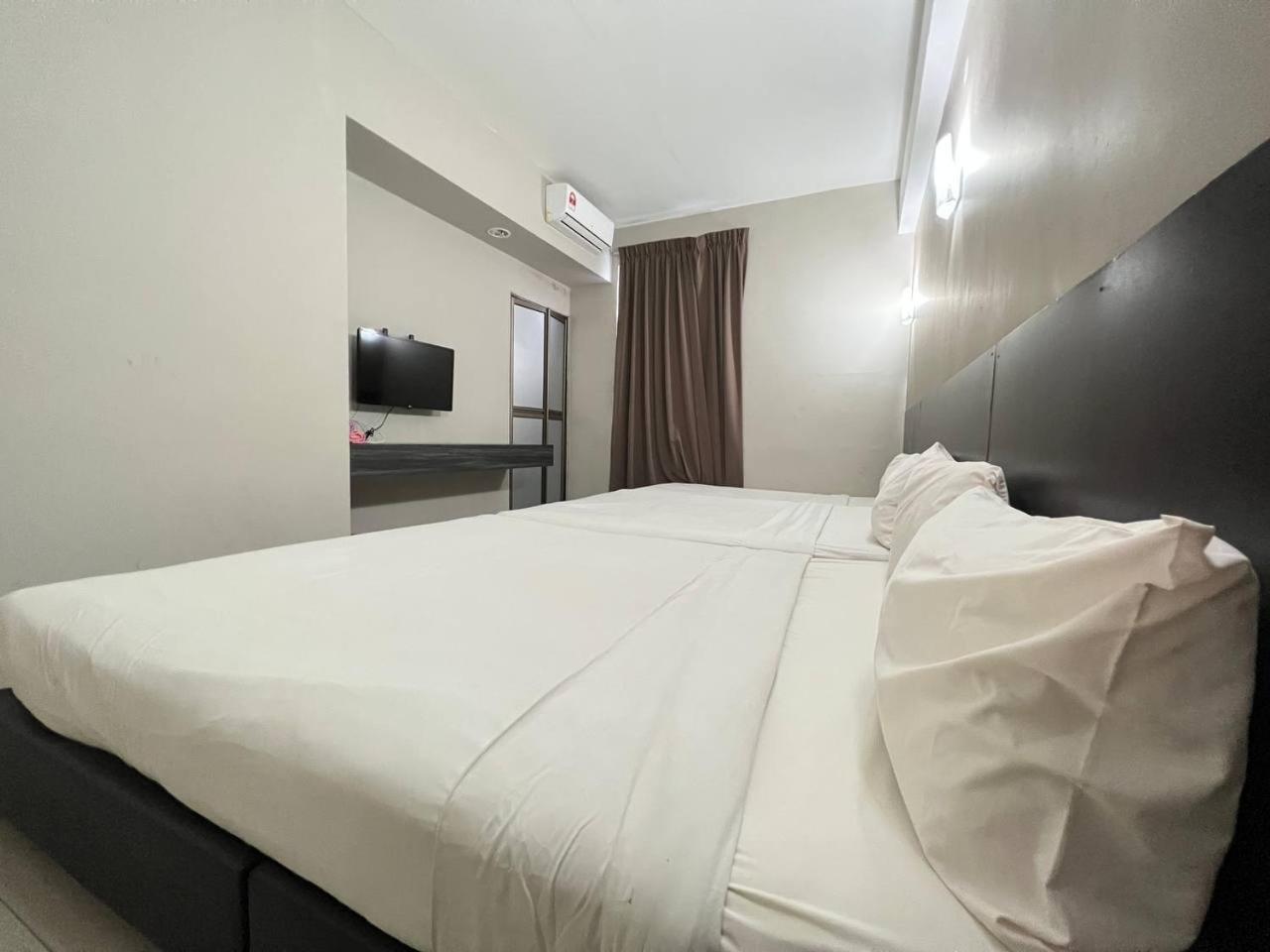 Nice Stay Three Six Five Services Kuching Exterior foto